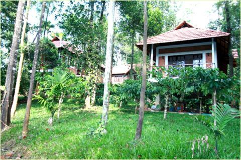 Coffee Acres Plantation Resort Kalpetta Exterior photo